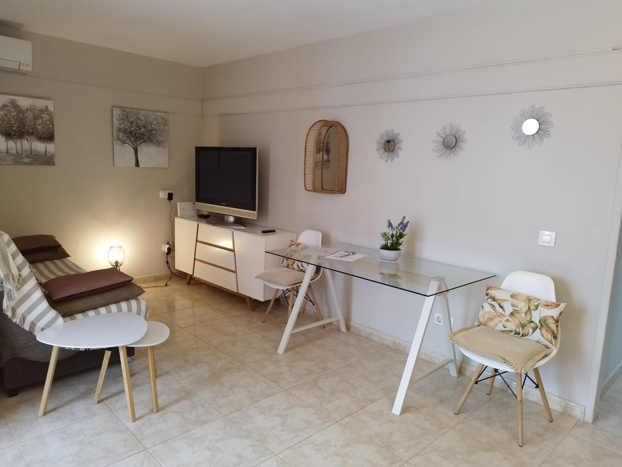 Palmeras, 893 Appartement *